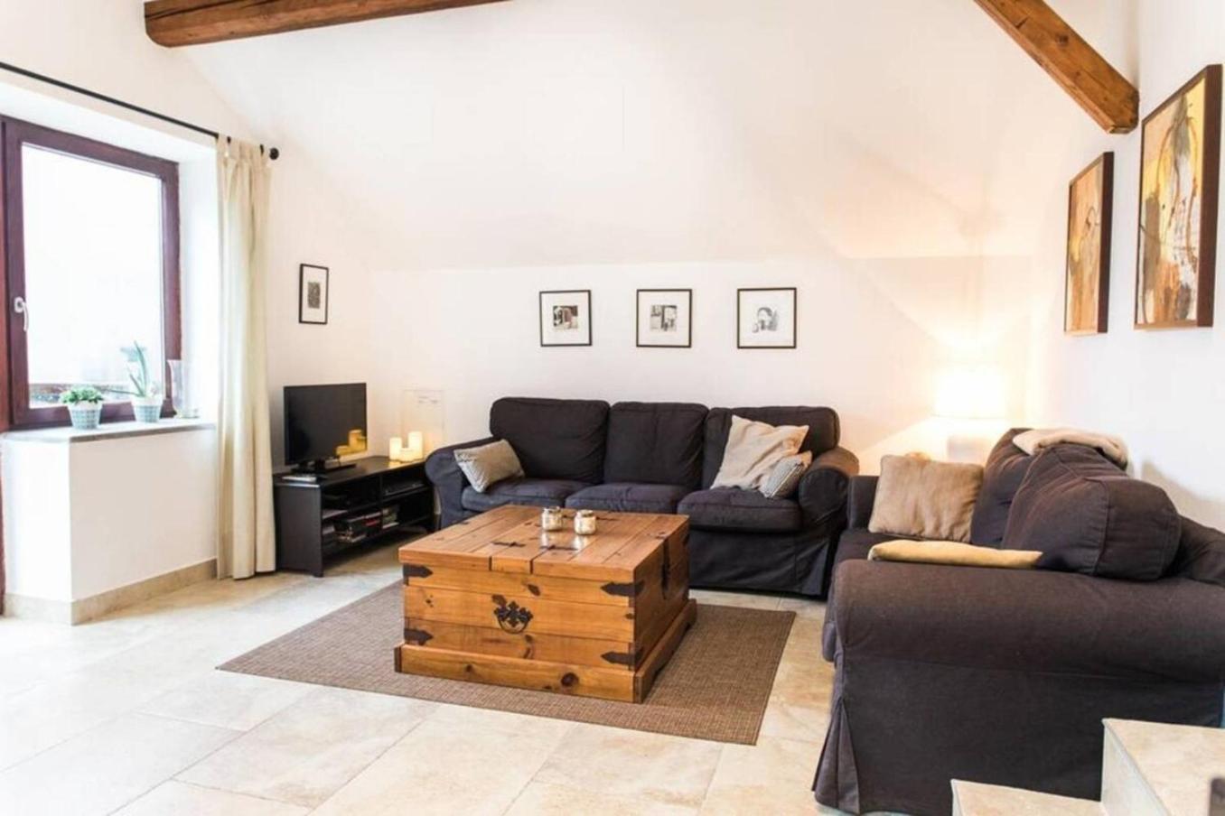 House Maharac With 3 Apartments Till 18 Persons Kamno Esterno foto