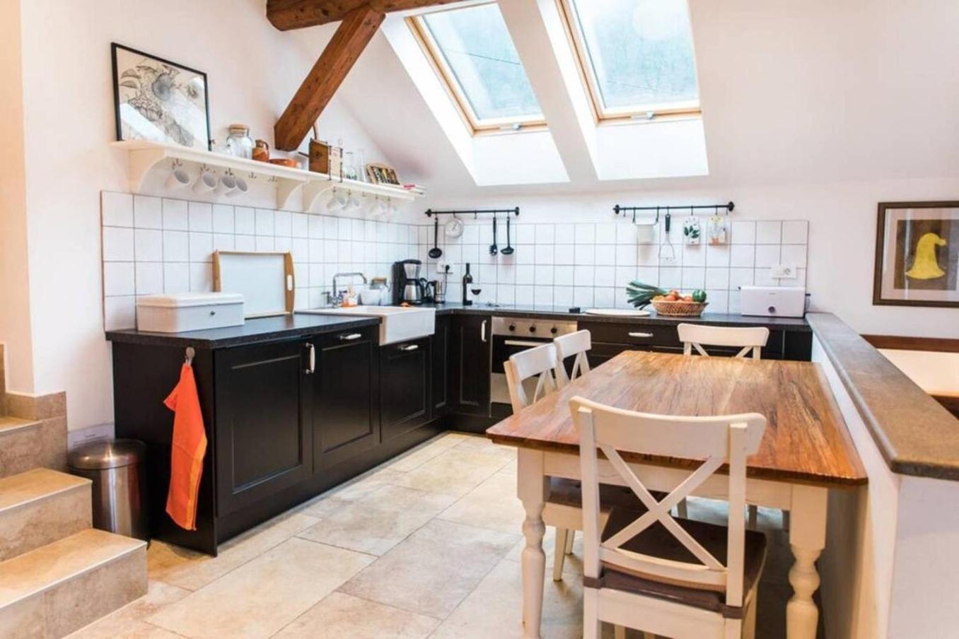 House Maharac With 3 Apartments Till 18 Persons Kamno Esterno foto