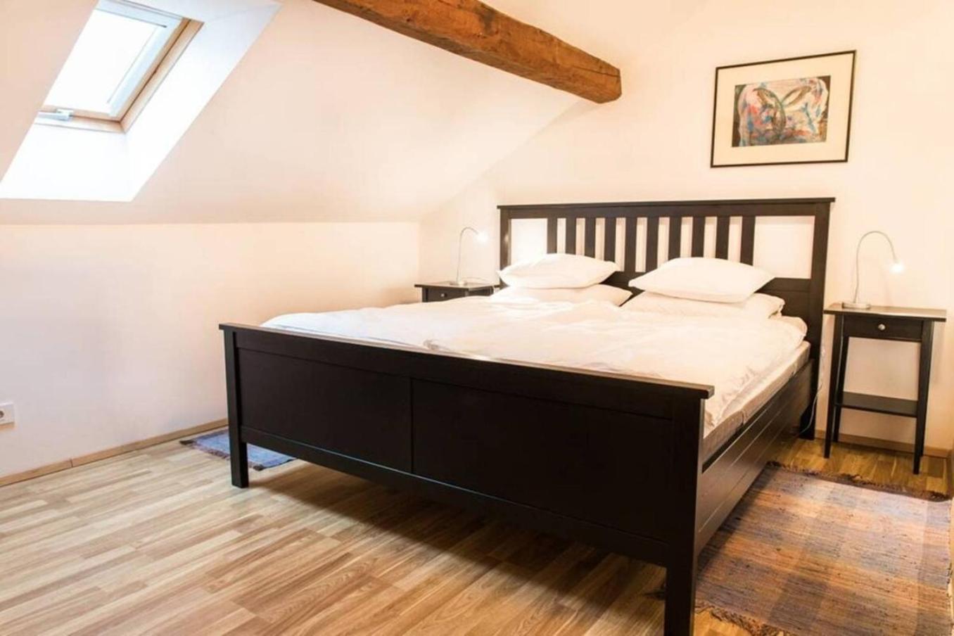 House Maharac With 3 Apartments Till 18 Persons Kamno Esterno foto