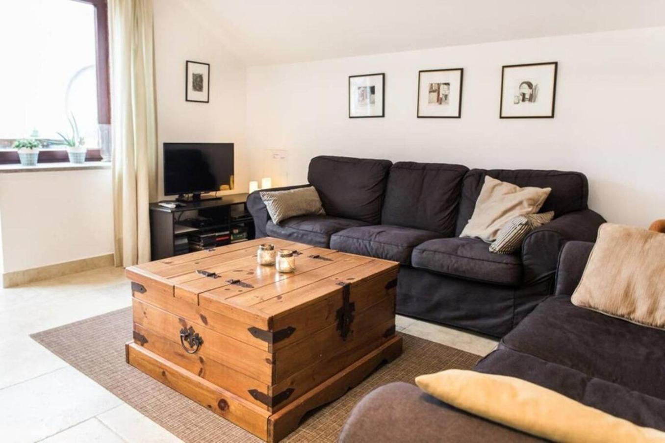 House Maharac With 3 Apartments Till 18 Persons Kamno Esterno foto