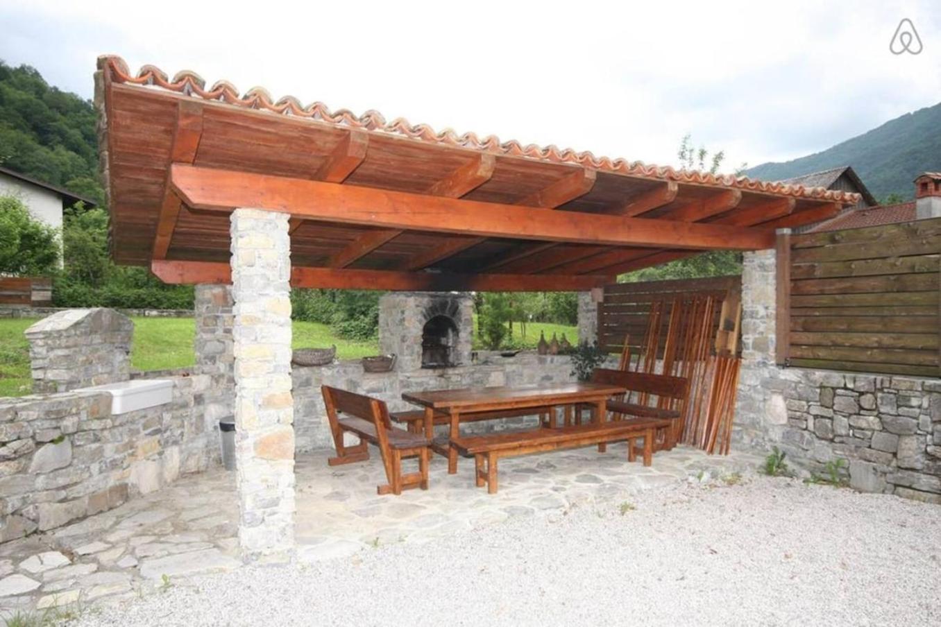 House Maharac With 3 Apartments Till 18 Persons Kamno Esterno foto