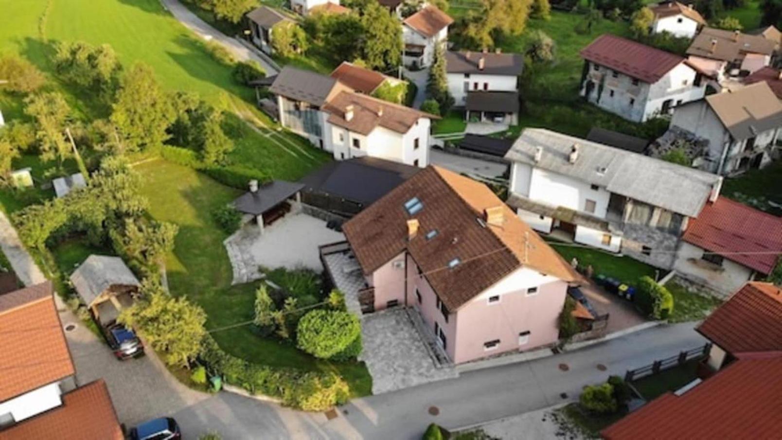 House Maharac With 3 Apartments Till 18 Persons Kamno Esterno foto