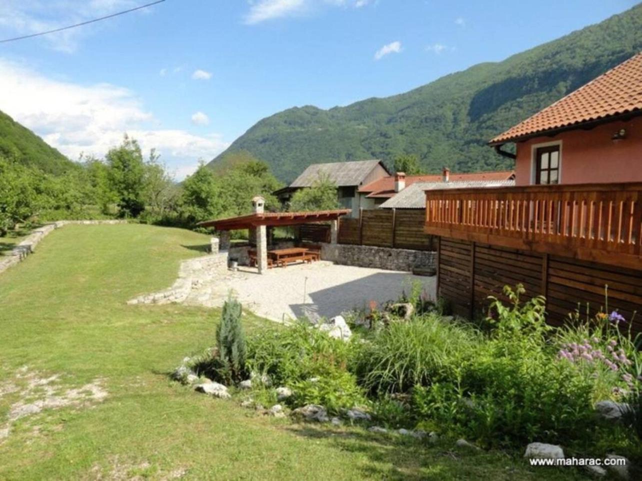 House Maharac With 3 Apartments Till 18 Persons Kamno Esterno foto